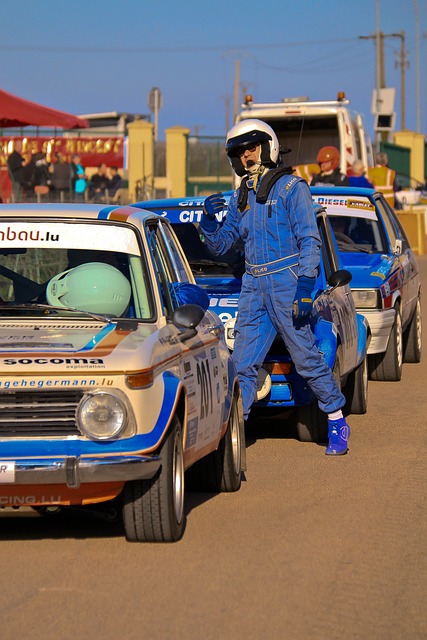 高压逼抢的 高压逼抢的