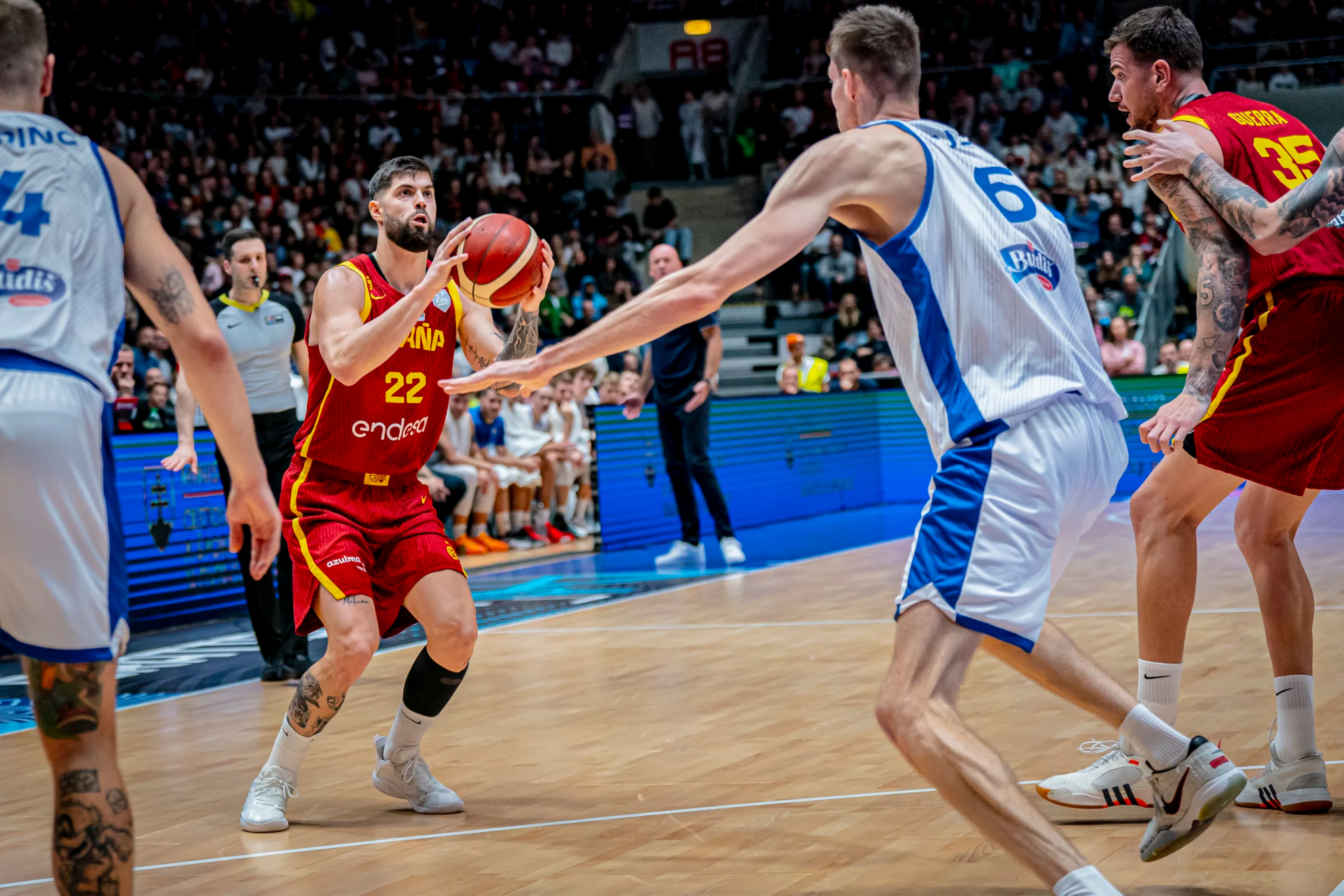 的微妙关系 的微妙关系