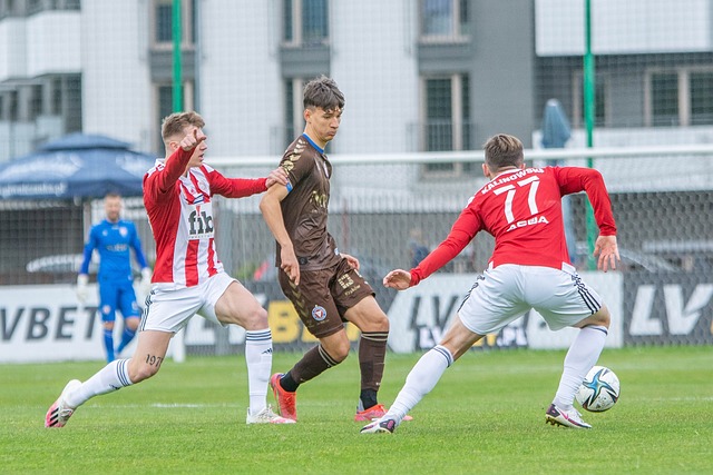 在接受采访 在接受采访